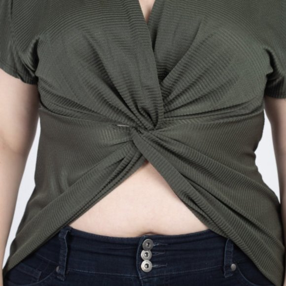 OLIVE PLUS SIZE TOP - Picture 2 of 5